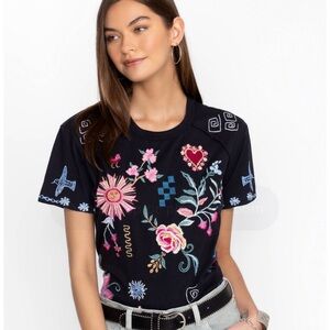 Johnny Was black, with beautiful embroidery raw detail Raglan tee size PS.